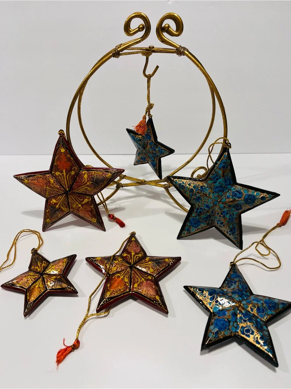 Vtg Lacquered Wood Hand Painted Blue, Red, Gold Flowers Christmas 6 Ornaments
